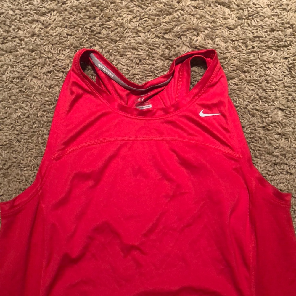Nike tank
